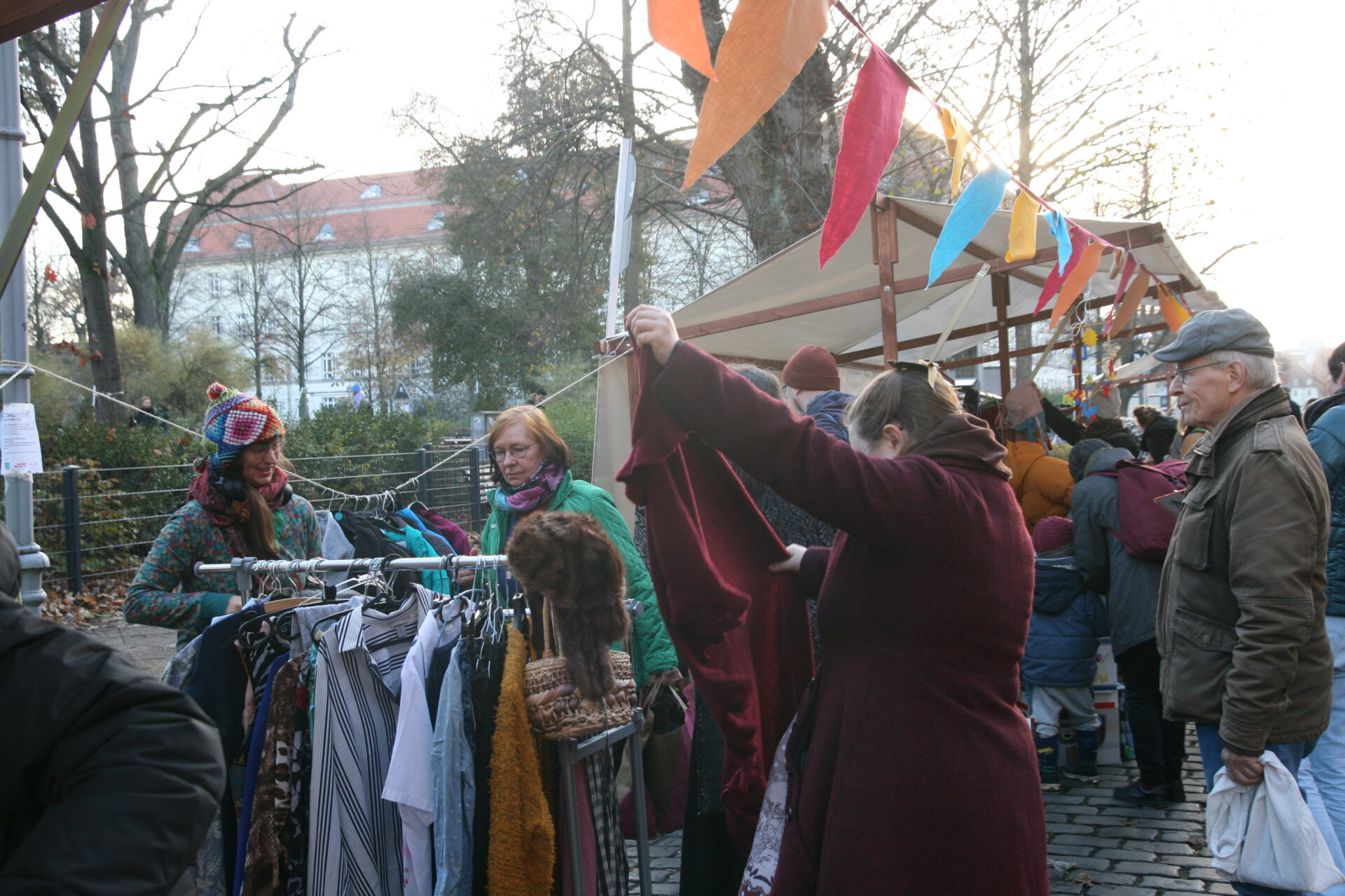 TauSchen(k)markt im Brüsseler Kiez